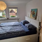 Stadt-ferienwohnung Mit 55 M² Fuer 2 Erw. Personen Und Kind Bis 3 Jahren Appartamento *