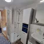Stadt-ferienwohnung Mit 55 M² Fuer 2 Erw. Personen Und Kind Bis 3 Jahren