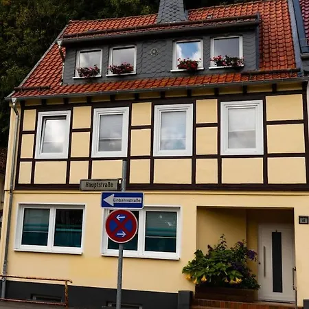 Stadt-ferienwohnung Mit 55 M² Fuer 2 Erw. Personen Und Kind Bis 3 Jahren Апартаменты