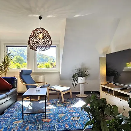 Stadt-ferienwohnung Mit 55 M² Fuer 2 Erw. Personen Und Kind Bis 3 Jahren Apartament