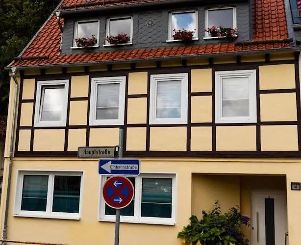 Stadt-ferienwohnung Mit 55 M² Fuer 2 Erw. Personen Und Kind Bis 3 Jahren Apartment